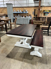 Load image into Gallery viewer, Queen Dining Table