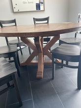 Load image into Gallery viewer, Canyon style round table