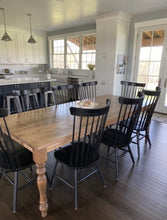 Load image into Gallery viewer, New England Windsor Chair