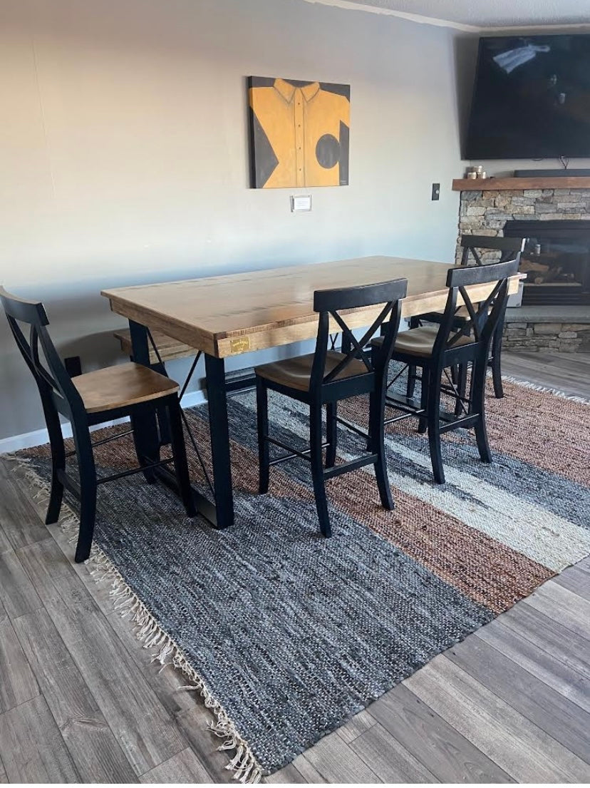 Single X Stool
