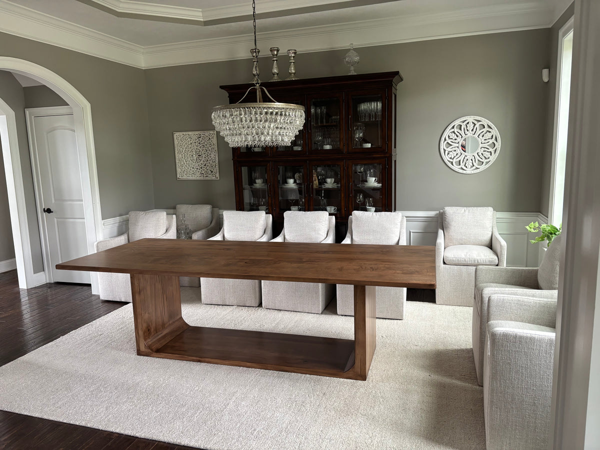 Best dining room tables, made of solid wood, dining tables made in the usa