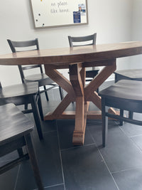 Canyon style round table